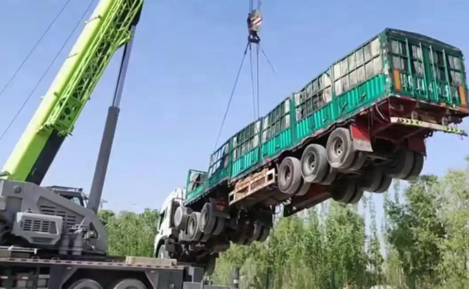 临猗道路脱困救援案例